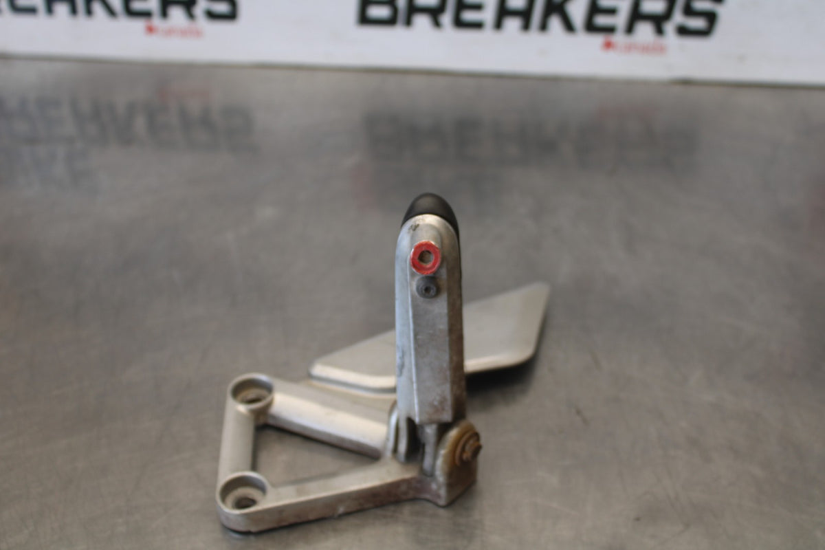 06-07 HONDA INTERCEPTOR 800 VFR800 LEFT REARSET REAR SET DRIVER FOOT PEG BB917