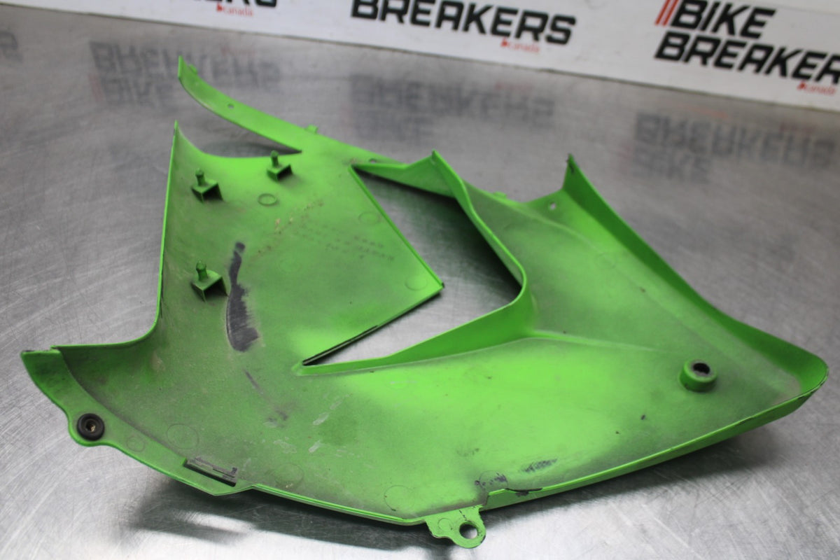 04-05 KAWASAKI NINJA ZX10R RIGHT MID UPPER SIDE FAIRING COWL PLASTIC BB931