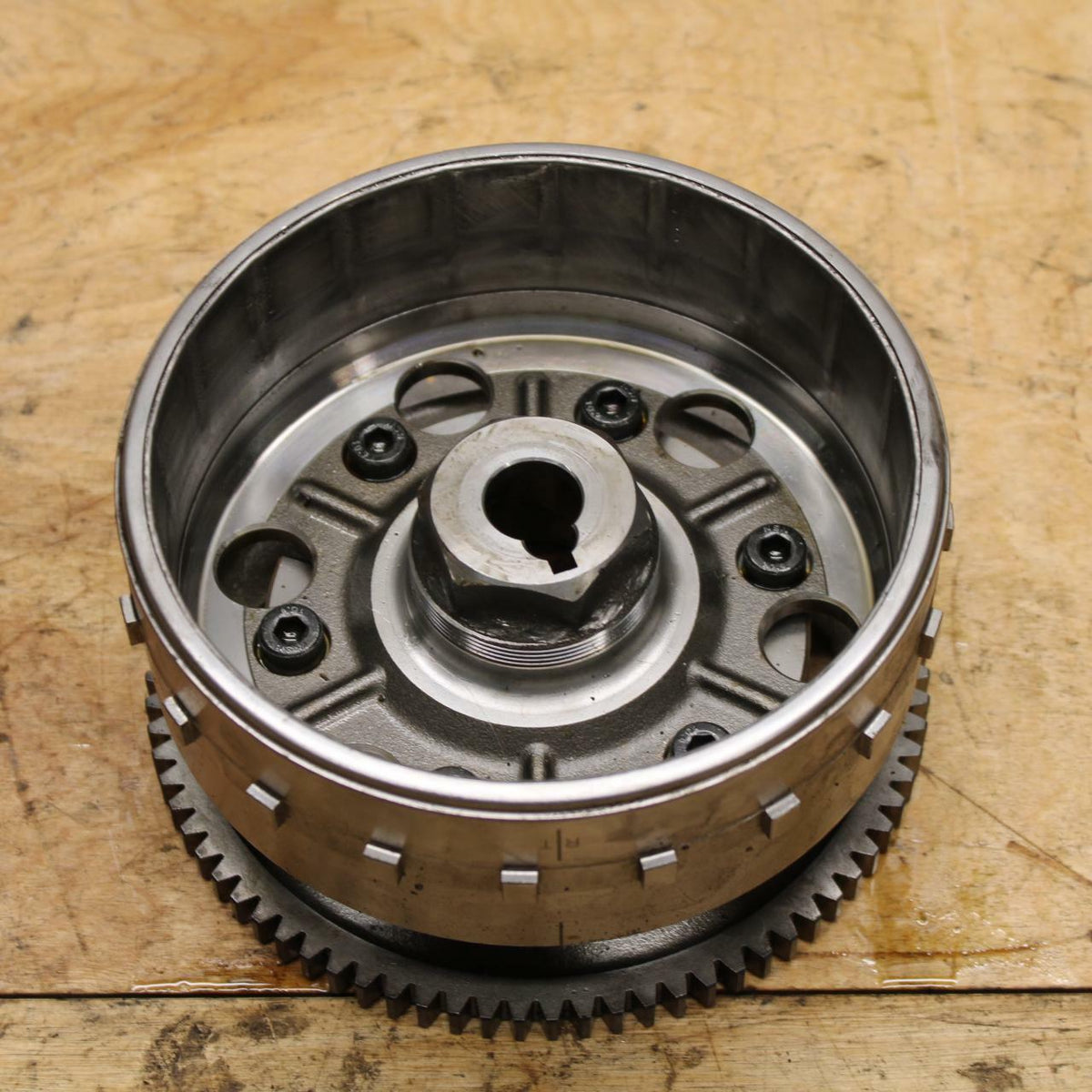 09-10 SUZUKI BOULEVARD M109R STATOR MAGNETO ALTERNATOR FLYWHEEL ROTOR BB318