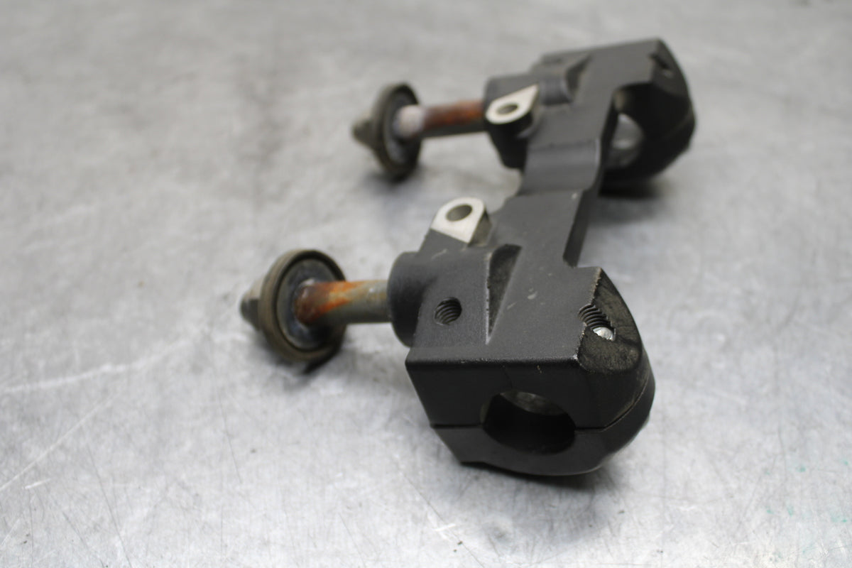 14-15 YAMAHA V STAR 1300 XVS1300CT TOURER HANDLEBAR RISERS BB722