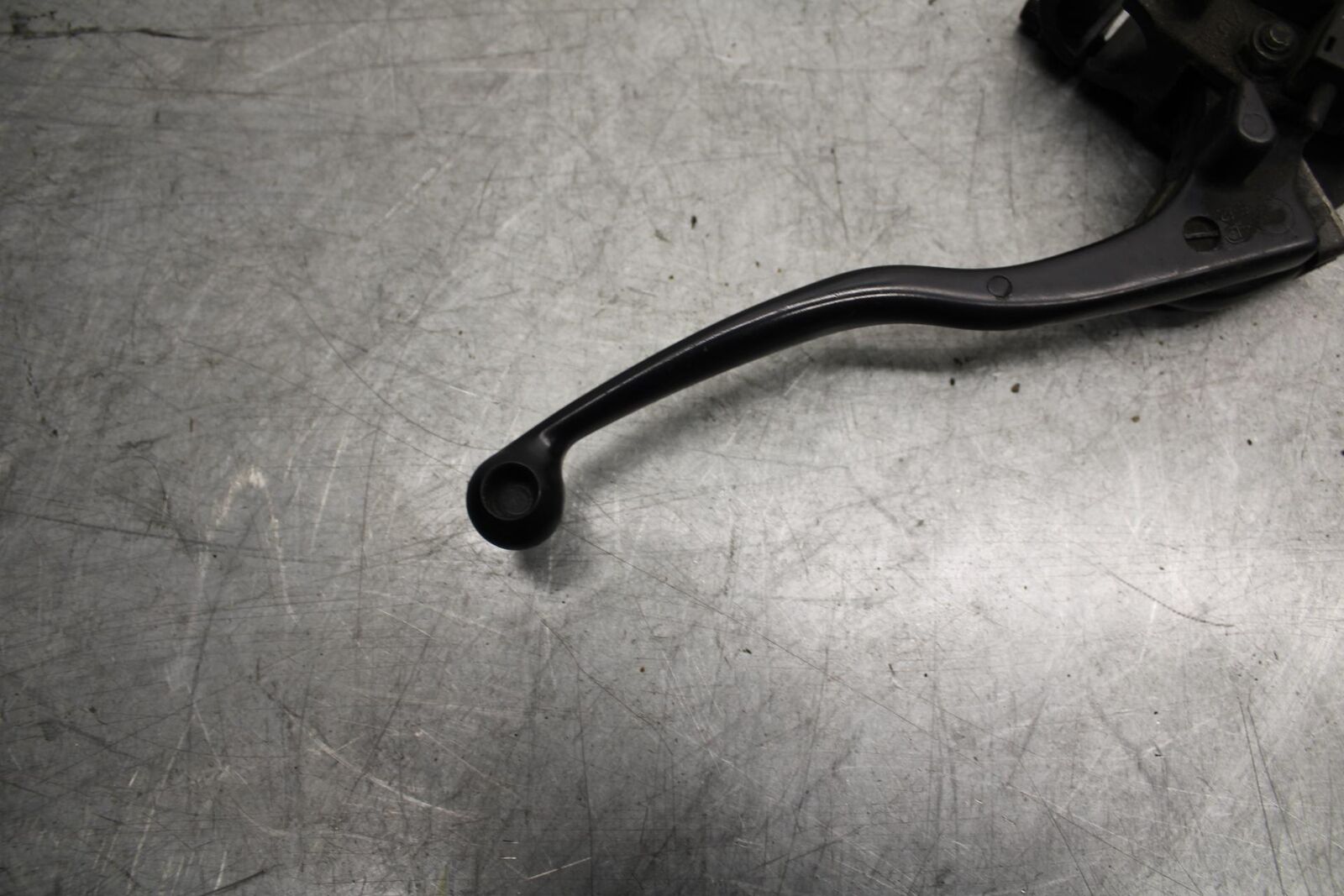 2001 Kawasaki Ninja ZX6 ZX600E CLUTCH PERCH MOUNT WITH LEVER  BB547