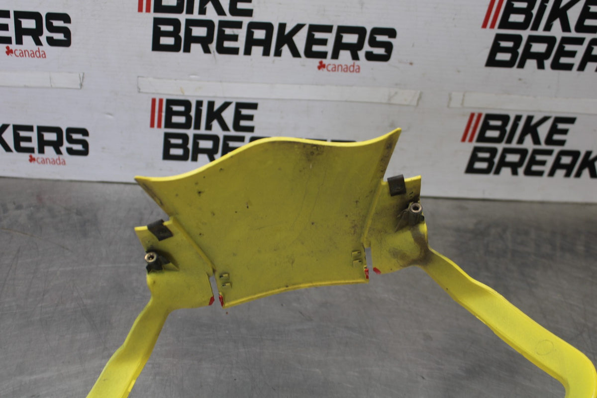 98-05 HONDA SUPER HAWK 1000 VTR1000F FRONT CENTER COWL FAIRING BB924