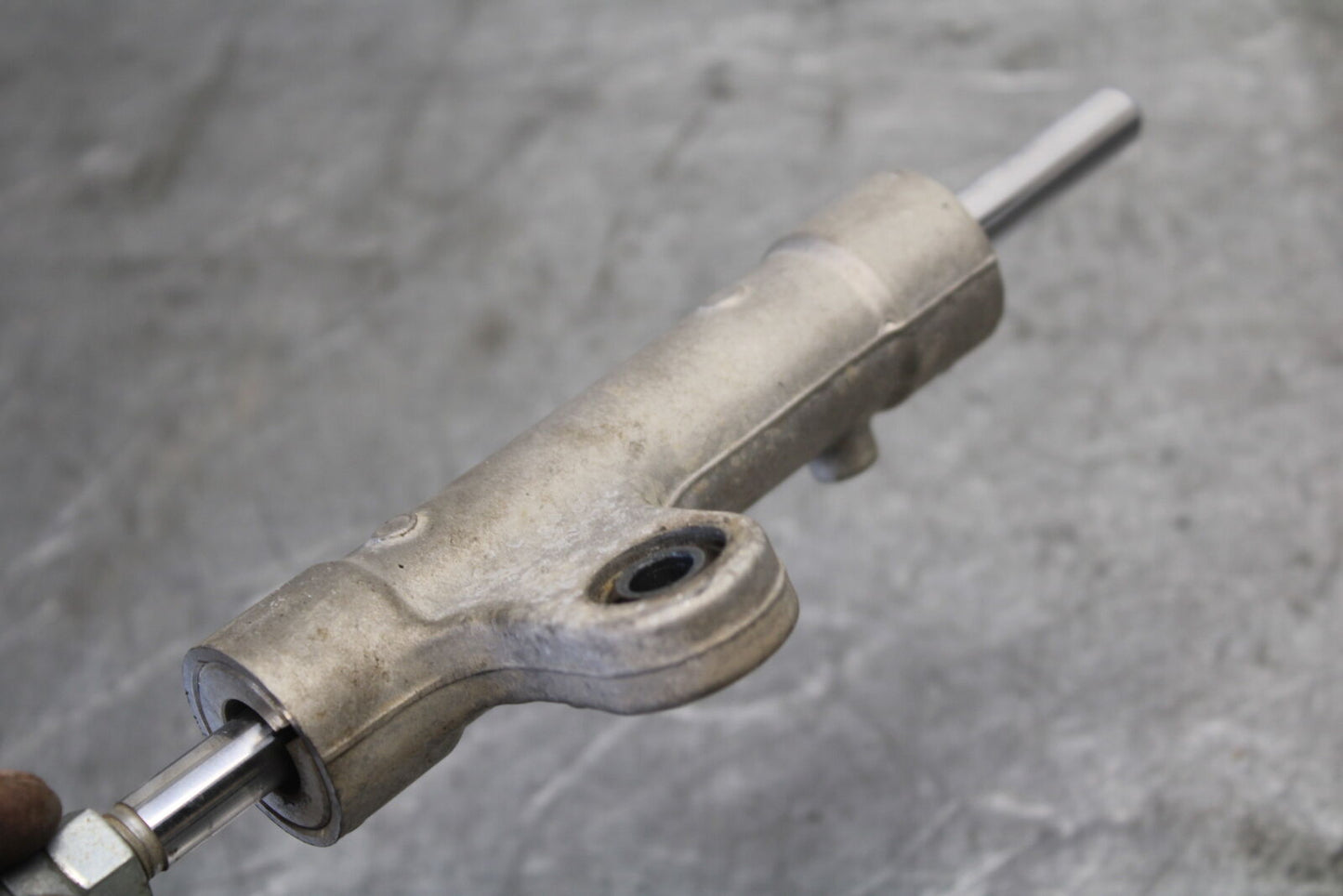 06-07 SUZUKI GSXR 600 STEERING DAMPER STABILIZER  BB694