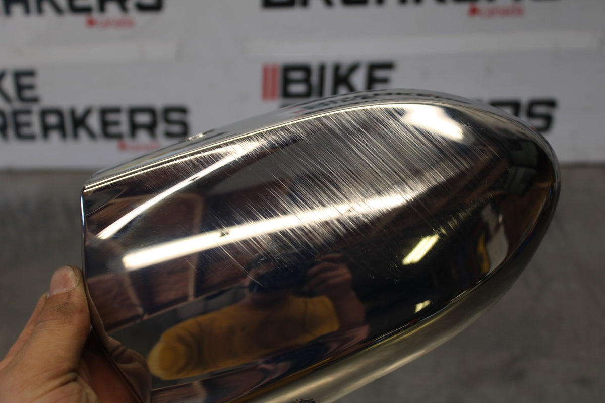 07 SUZUKI BOULEVARD M50 FRONT UPPER FAIRING NOSE WINDSHIELD COWL BB897