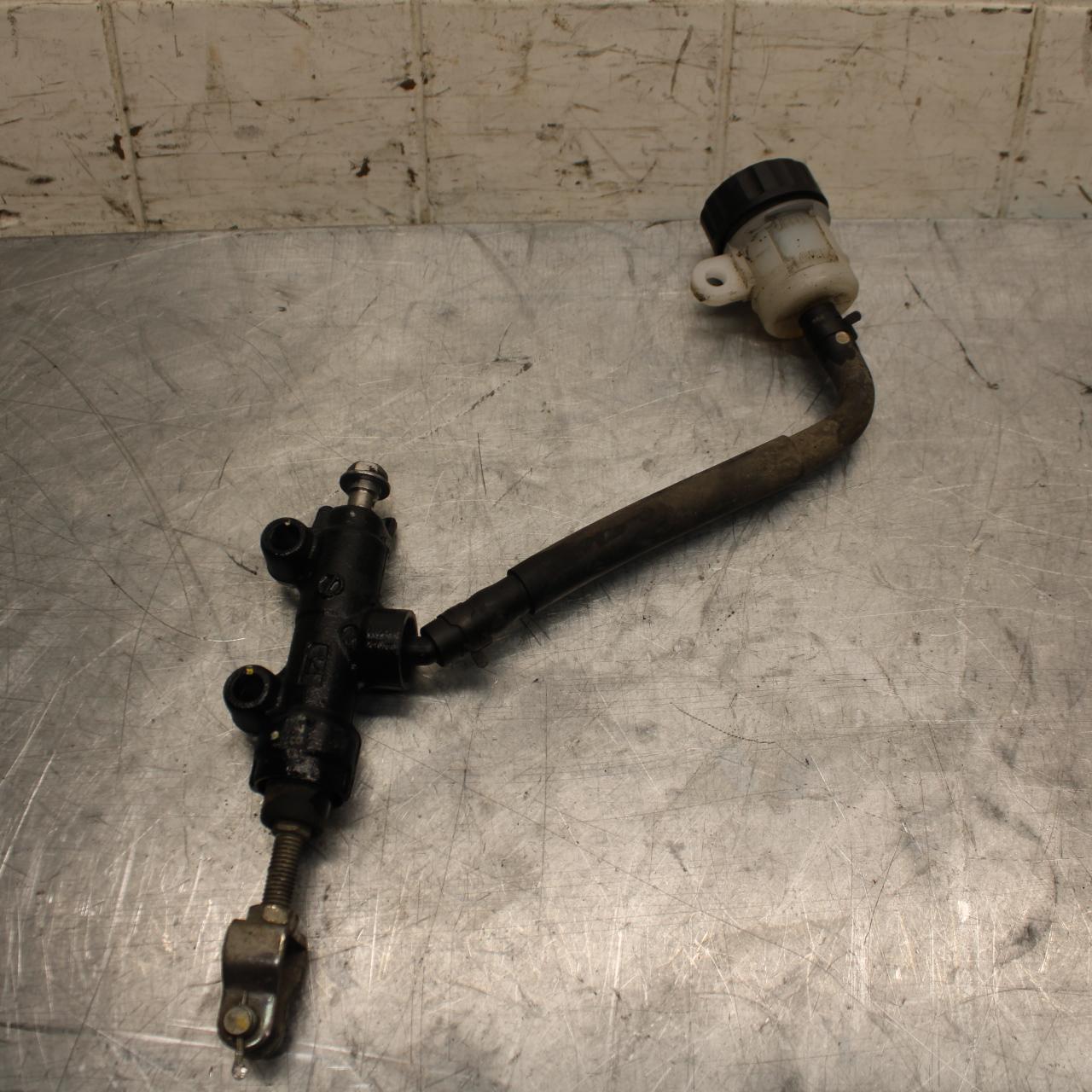 17 KAWASAKI VERSYS_X 300 REAR BACK BRAKE MASTER CYLINDER W RESERVOIR BB504