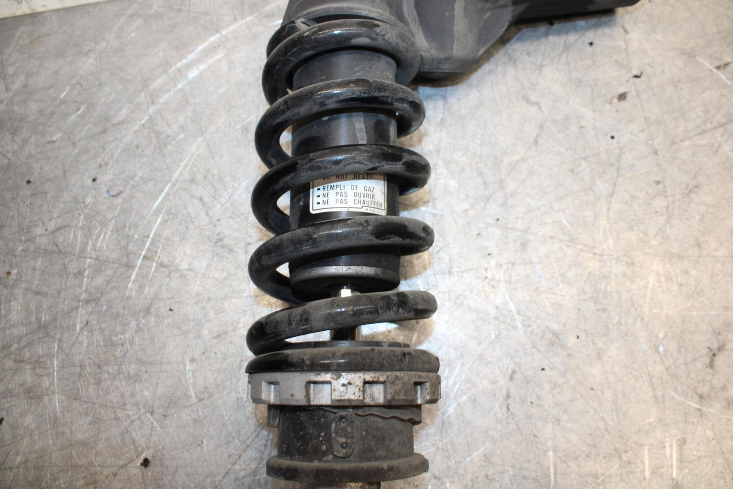 2016 Honda CBR1000RR REAR BACK SHOCK ABSORBER SUSPENSION 52400-MGP-306 BB530