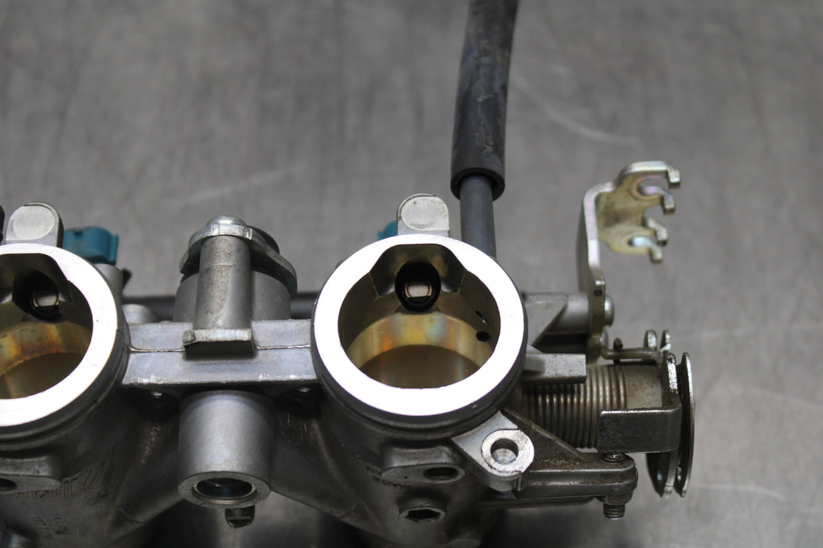 14-17 YAMAHA FZ07 MAIN FUEL INJECTORS / THROTTLE BODIES BB162