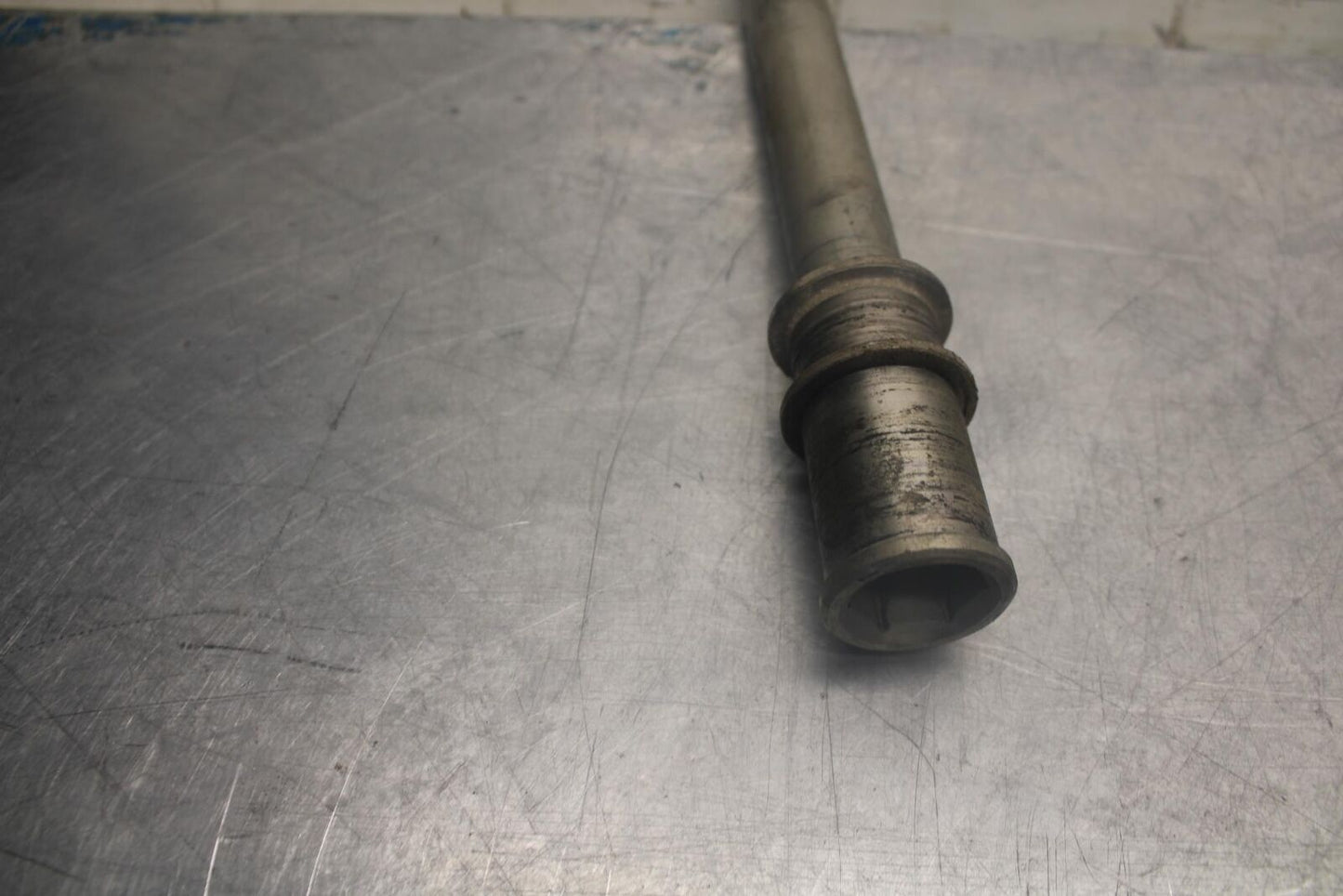 07-08 KAWASAKI NINJA ZX6R FRONT WHEEL RIM AXLE PIVOT BOLT BB456