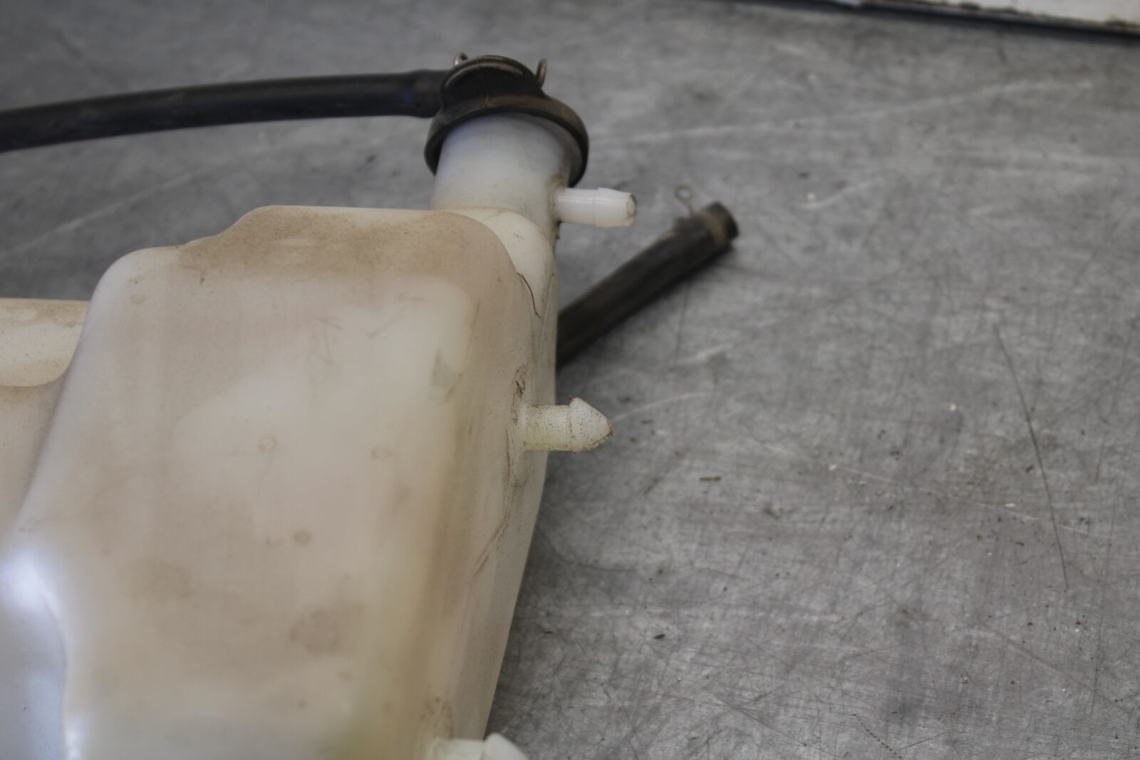05-06 YAMAHA ROYAL STAR COOLANT WATER TANK RESERVOIR BOTTLE BB697