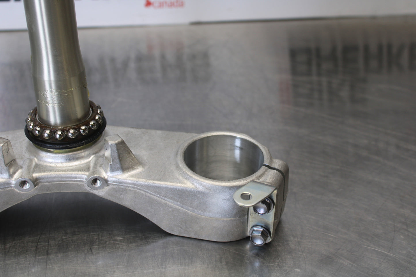 23-24 KAWASAKI NINJA ZX14R NEW!! FRONT FORKS CLAMP LOWER TRIPLE TREE STEM BB169