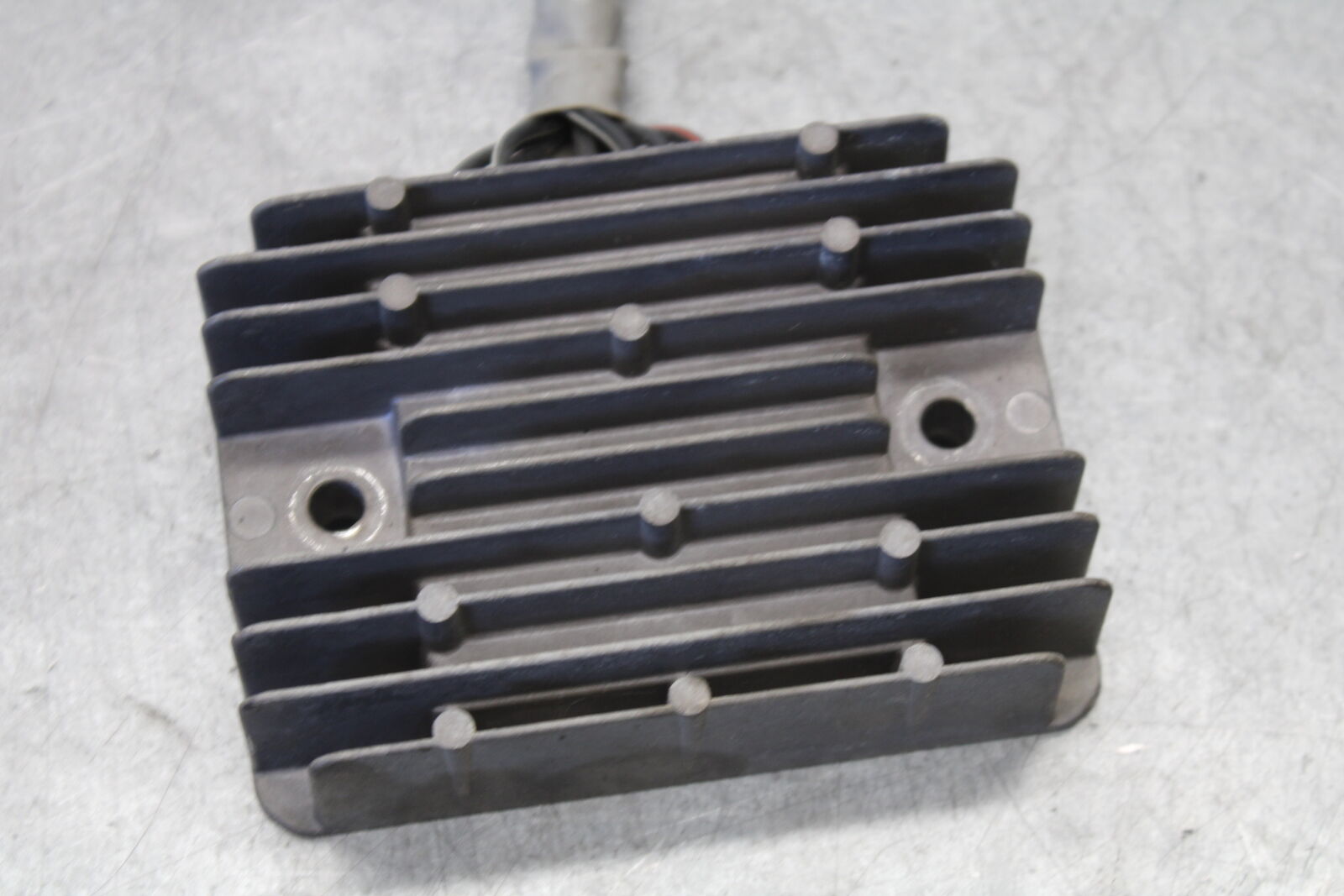 05-06 SUZUKI GSXR1000 RECTIFIER VOLTAGE REGULATOR 32800-41F11 BB663