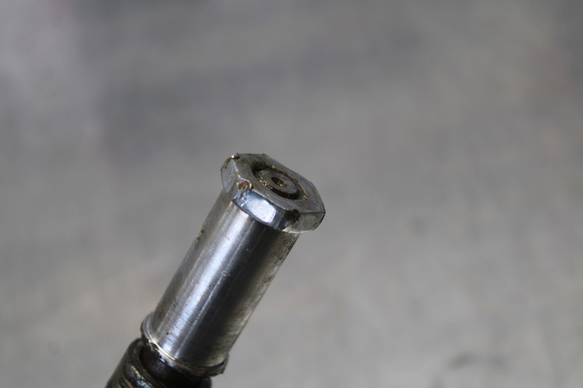 76-77 HONDA GOLDWING 1000 FRONT WHEEL RIM AXLE PIVOT BOLT BB171