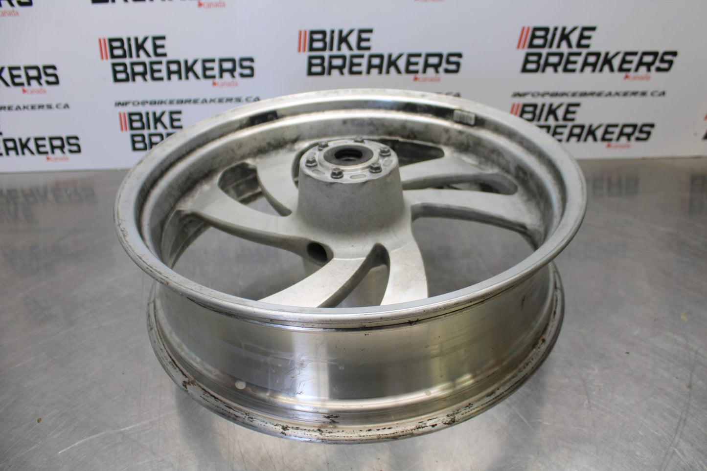 05-06 VICTORY KINGPIN DELUXE REAR WHEEL BACK RIM BB195