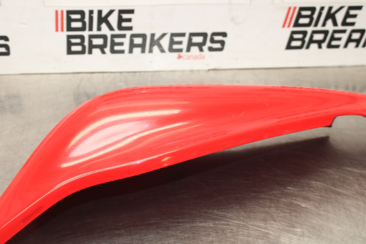 05 DUCATI SUPERSPORT 800 RIGHT REAR BACK TAIL FAIRING COWL SHROUD BB913
