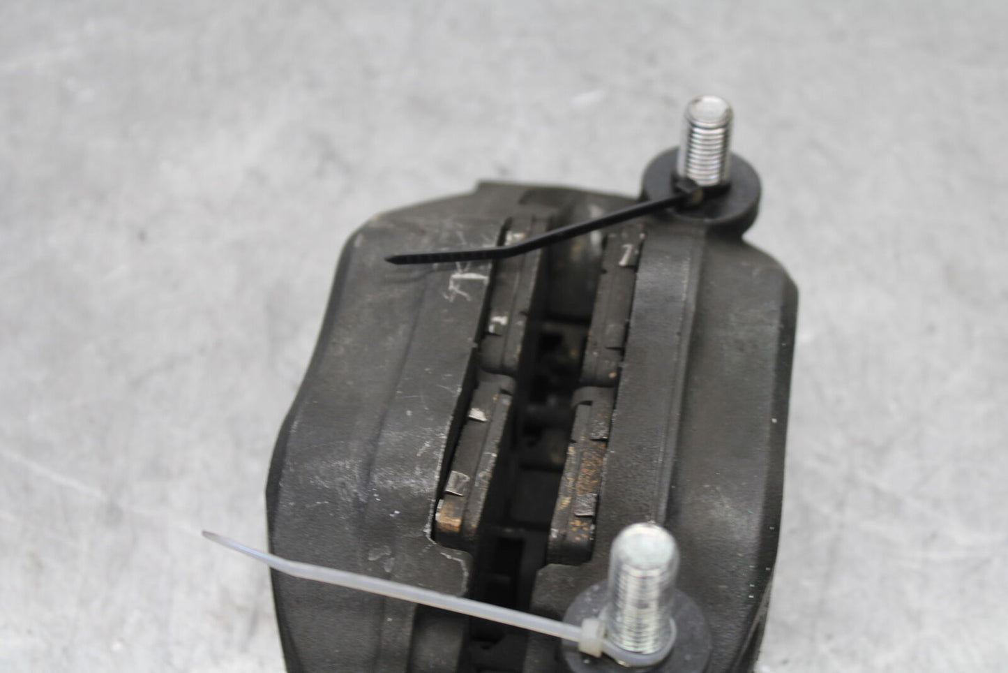 09-12 KAWASAKI NINJA ZX6R ZX600R RIGHT LEFT FRONT BRAKE CALIPER SET PAIR BB656