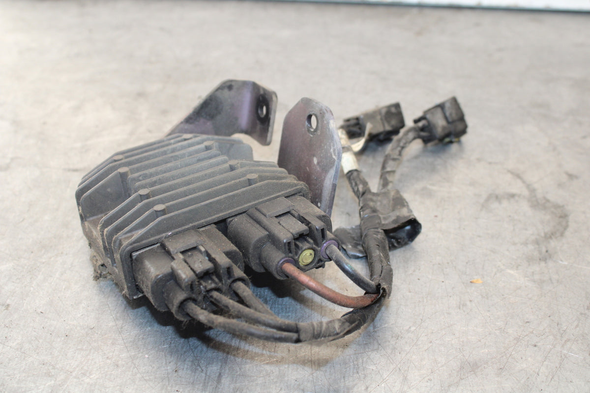 07-08 TRIUMPH DAYTONA 675 RECTIFIER VOLTAGE REGULATOR BB685