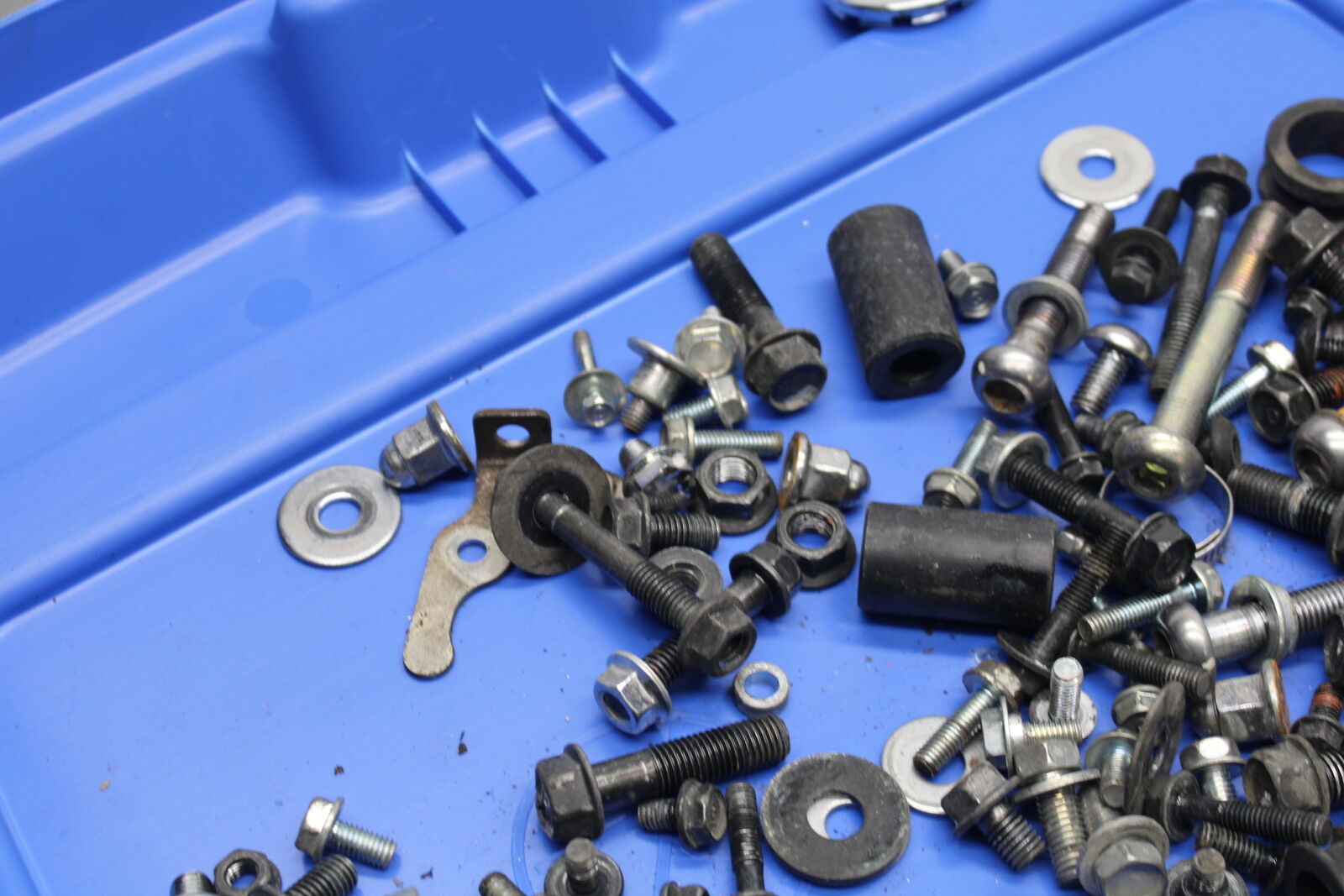 10-13 HONDA SHADOW RS 750 VT750RS MOUNTING BOLTS HARDWARE MOTOR SCREWS BB718
