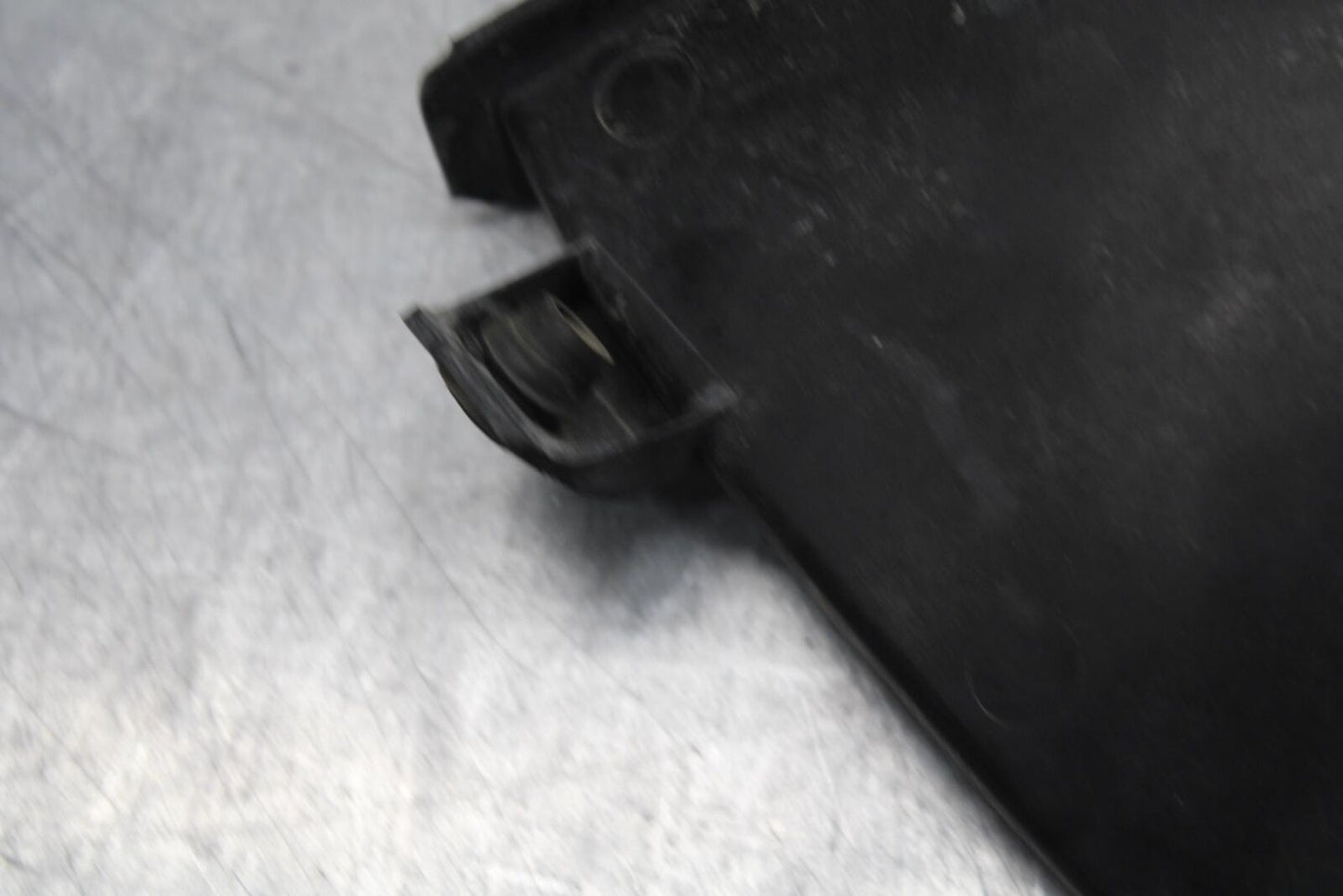 09-12 KAWASAKI NINJA ZX6R LOWER FRONT CENTER COWL FAIRING  BB640