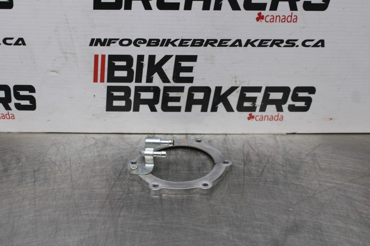 13 YAMAHA YZF R1 FUEL PUMP GAS PETROL SENDER BRACKET MOUNT BB781