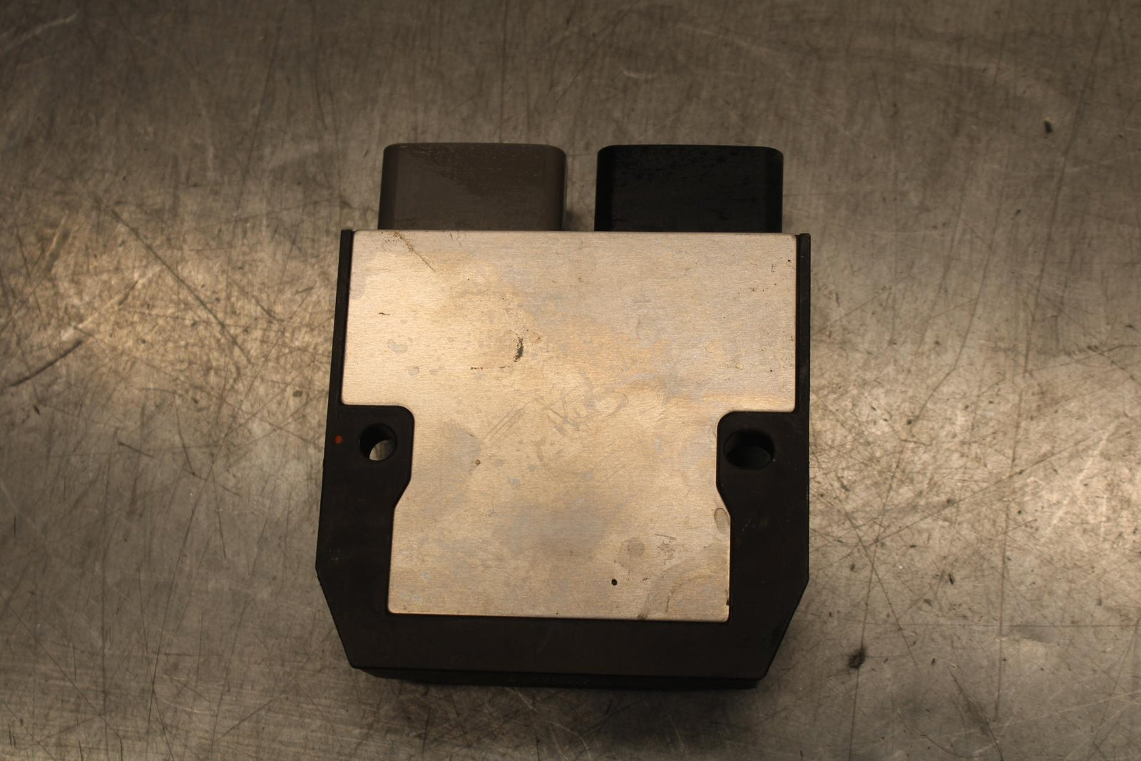 2016 BMW S1000R ABS RECTIFIER VOLTAGE REGULATOR BB604