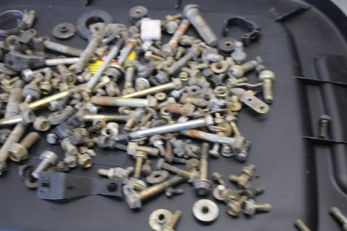 88-00 HONDA GOLDWING 1500 MOUNTING BOLTS HARDWARE SCREWS BB883
