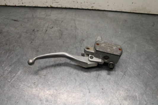 99-00 YAMAHA V STAR 1100 FRONT BRAKE MASTER CYLINDER BB711