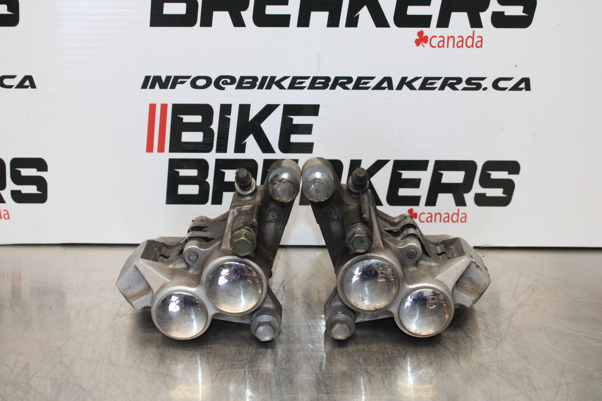 04 YAMAHA ROAD STAR XV1700A RIGHT LEFT FRONT BRAKE CALIPER SET BB155