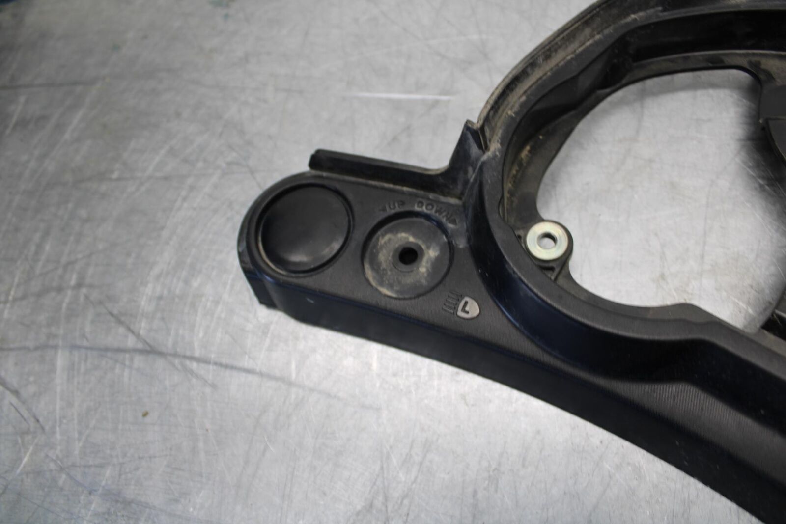 07-08 KAWASAKI CONCOURS 1400 ABS  CLUSTER GAUGE INSTRUMENT CLUSTER TRIM BB449