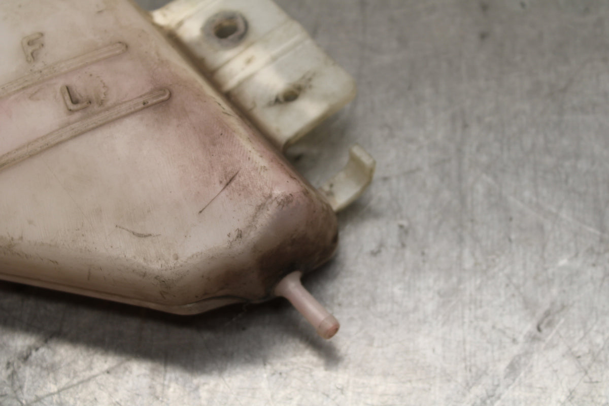 08-10 SUZUKI GSXR 600 COOLANT WATER TANK RESERVOIR BOTTLE BB130