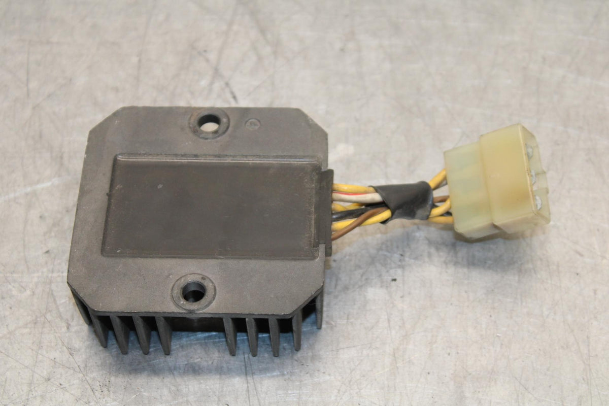 00-01 KAWASAKI ZZR600 RECTIFIER VOLTAGE REGULATOR BB568