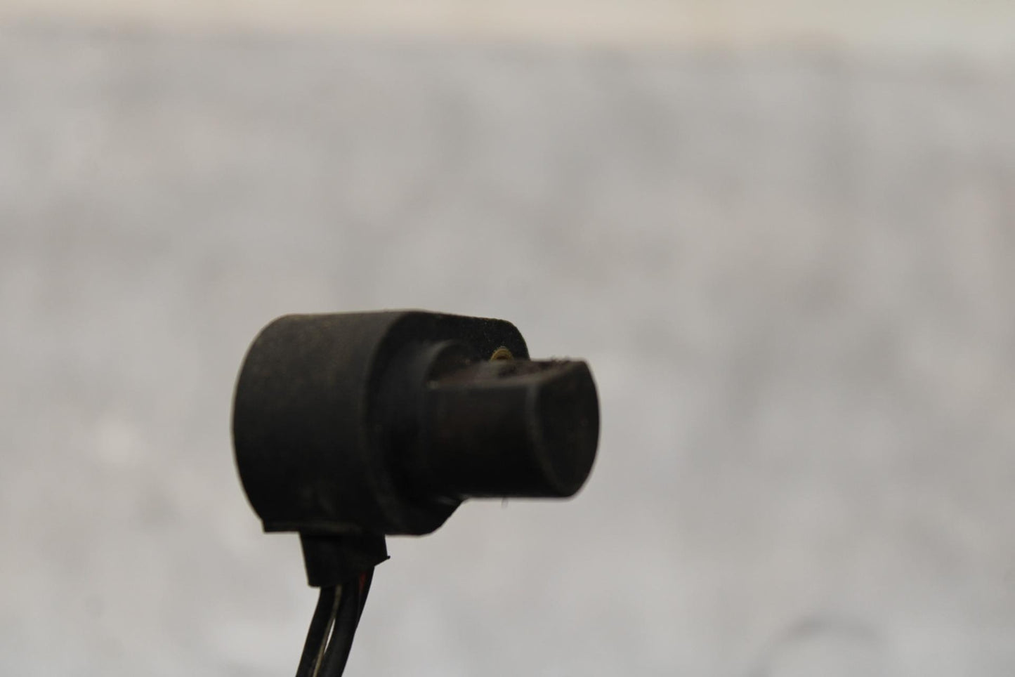 1999 Suzuki GSXR600 SPEED SPEEDOMETER SENSOR 34990-35F00 BB580