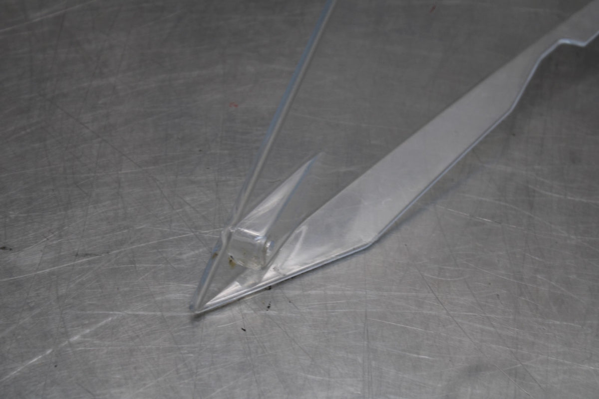 13-16 KTM 390 DUKE WINDSHIELD WINDSCREEN BB648