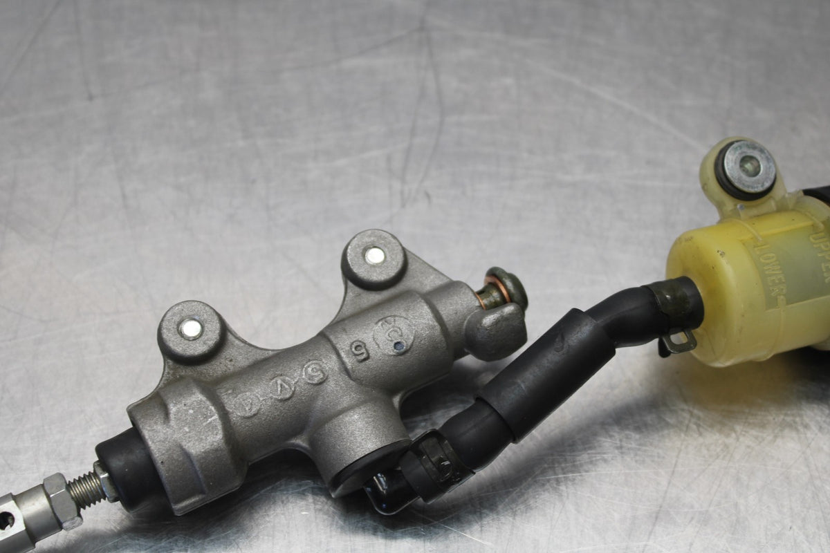 06-07 YAMAHA YZF R6 REAR BACK BRAKE MASTER CYLINDER W RESERVOIR BB763
