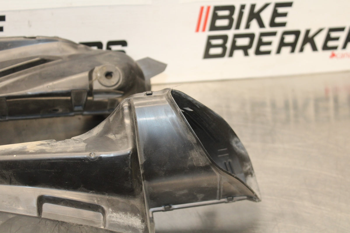 06-07 SUZUKI GSXR 600 RIGHT LEFT AIR INTAKE DUCTS BB880