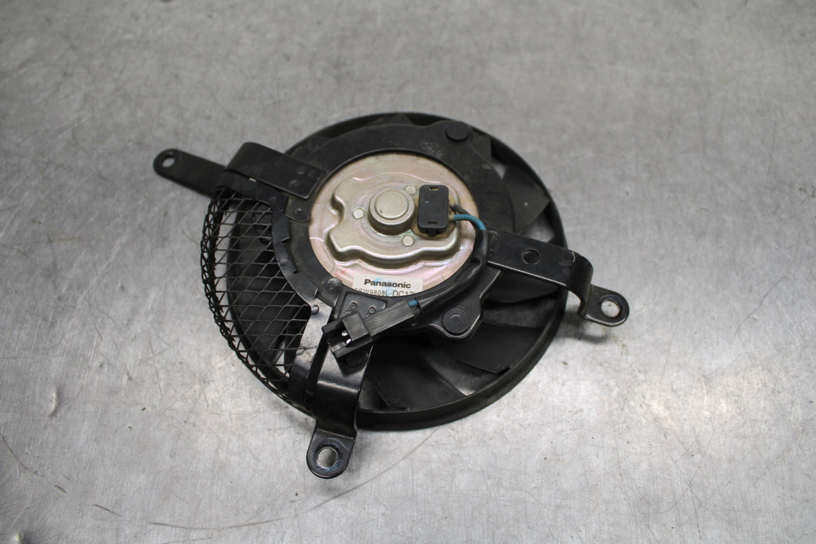 06-07 SUZUKI GSXR750 ENGINE RADIATOR COOLING FAN BB123