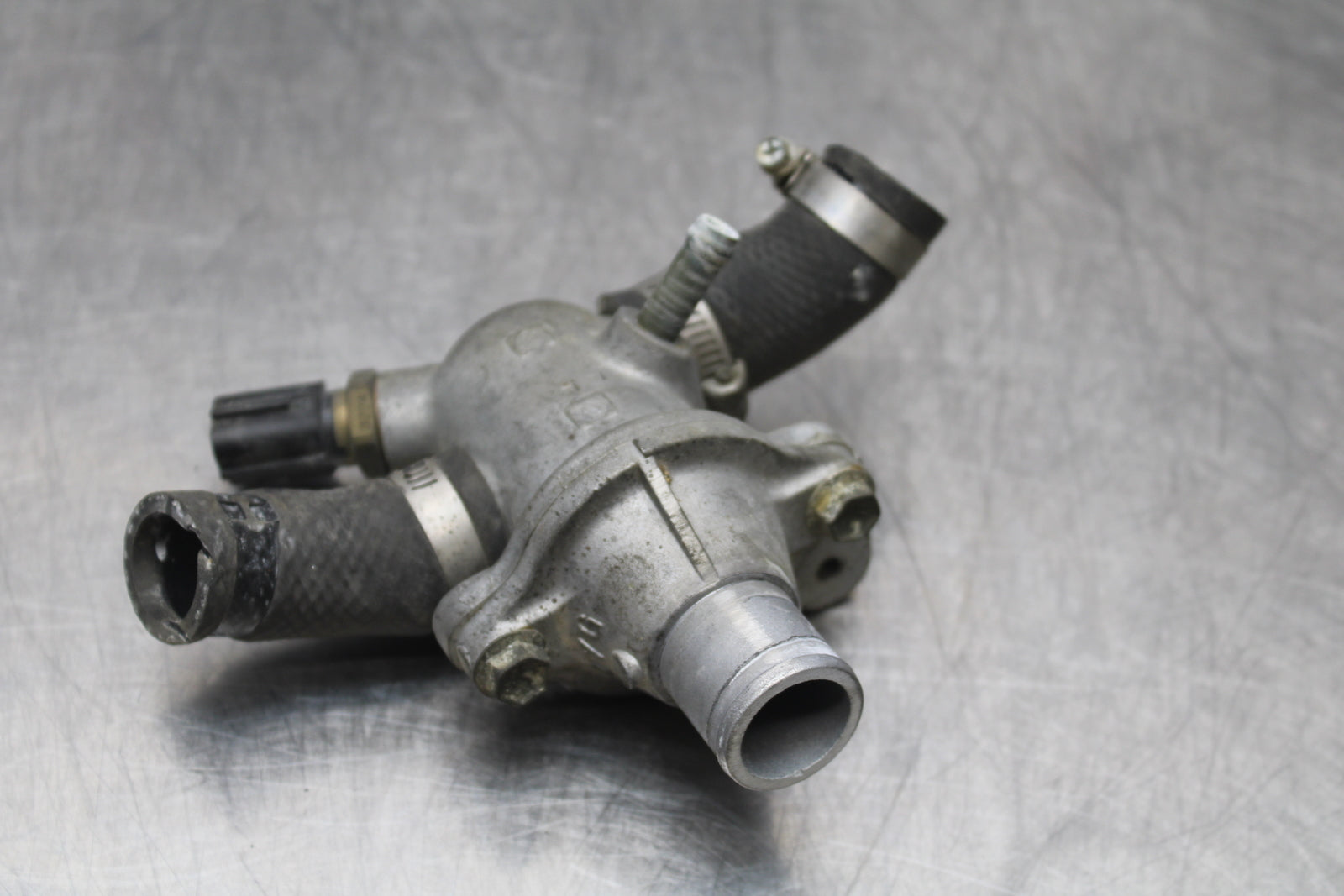 03 SUZUKI SV650S THERMOSTAT W HOUSING ASSEMBLY BB167
