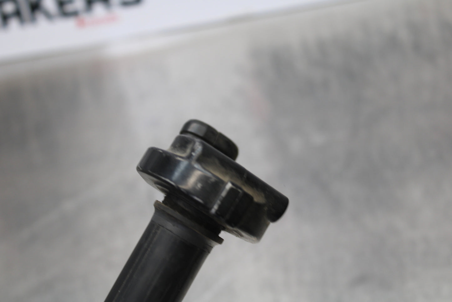 07-08 YAMAHA YZF R1 THROTTLE CABLE LINE HOUSING GUIDE BB160