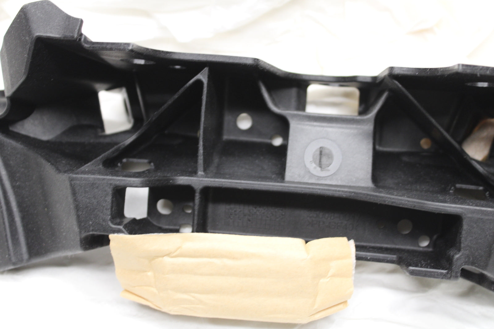 19-23 KAWASAKI NINJA ZX6R UPPER FAIRING MIRROR GAUGES STAY BRACKET BB749