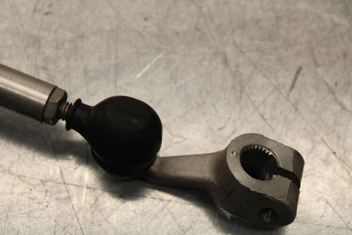 2007 Yamaha YZF R6 LEFT REARSET FOOT PEG W SHIFTER 2C0-18115-00-00 BB590
