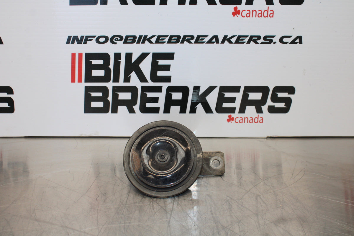 98-05 HONDA SUPER HAWK 1000 VTR1000F HORN SIGNAL BB152