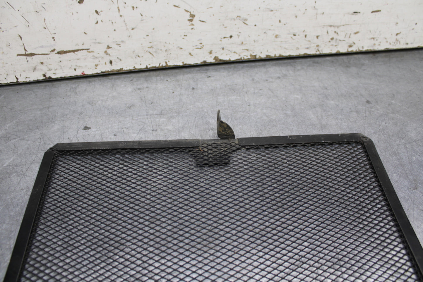 12-13 KAWASAKI Z1000 ENGINE RADIATOR RADIATER COVER GUARD  BB743