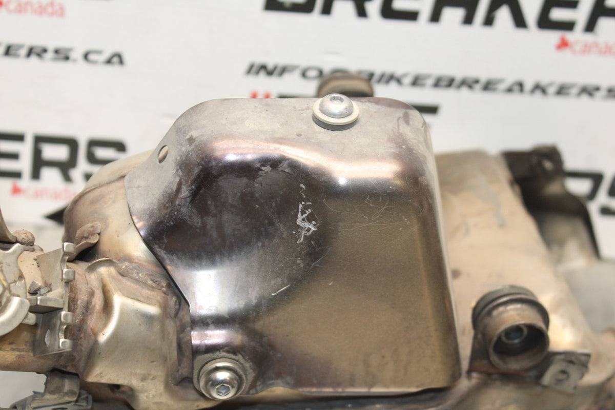 13-14 TRIUMPH DAYTONA 675 RIGHT EXHAUST PIPE MUFFLER SLIP ON CAN SILENCER BB00