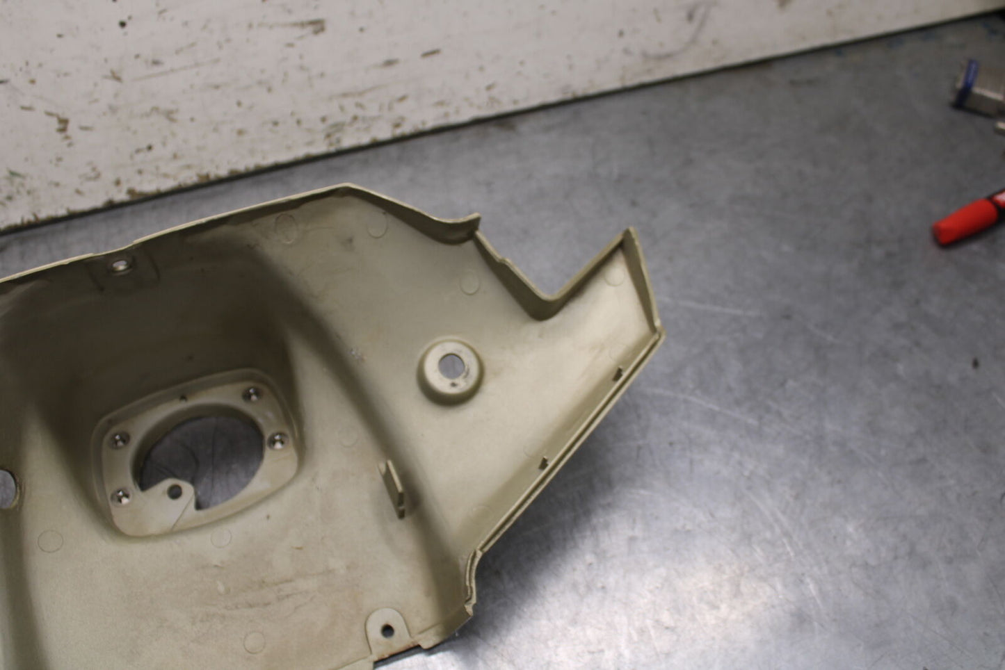 83-85 YAMAHA RIVA 180 XC180 FRONT CENTER COWL FAIRING BB109