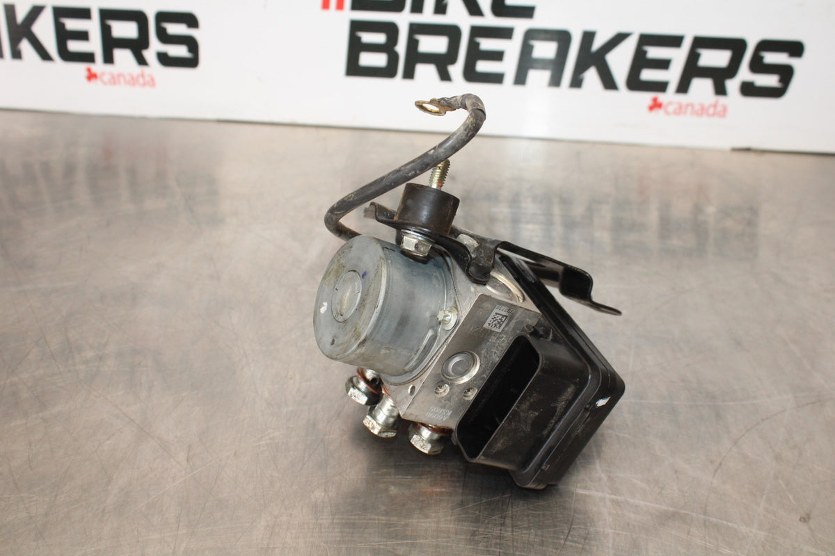 17-22 KTM 390 DUKE ABS PUMP UNIT MODULE BB180