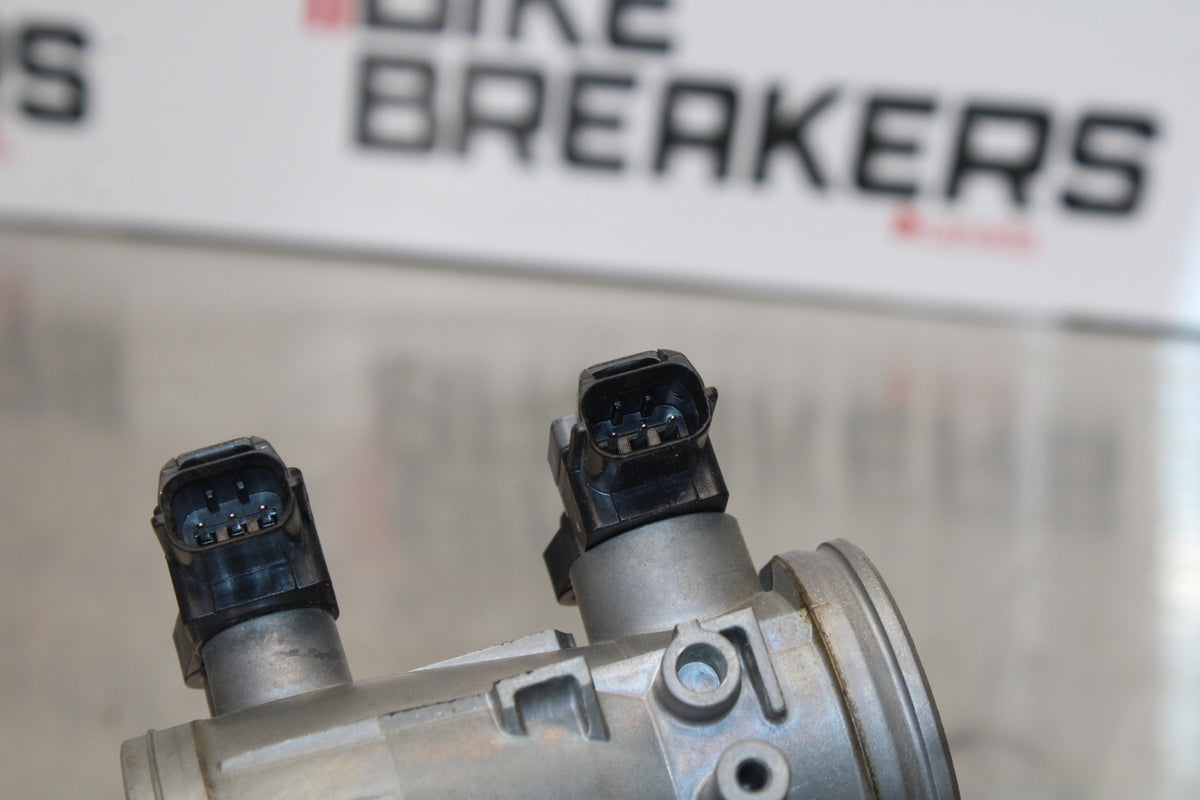 07 KAWASAKI Z1000 MAIN FUEL INJECTORS / THROTTLE BODIES BB148