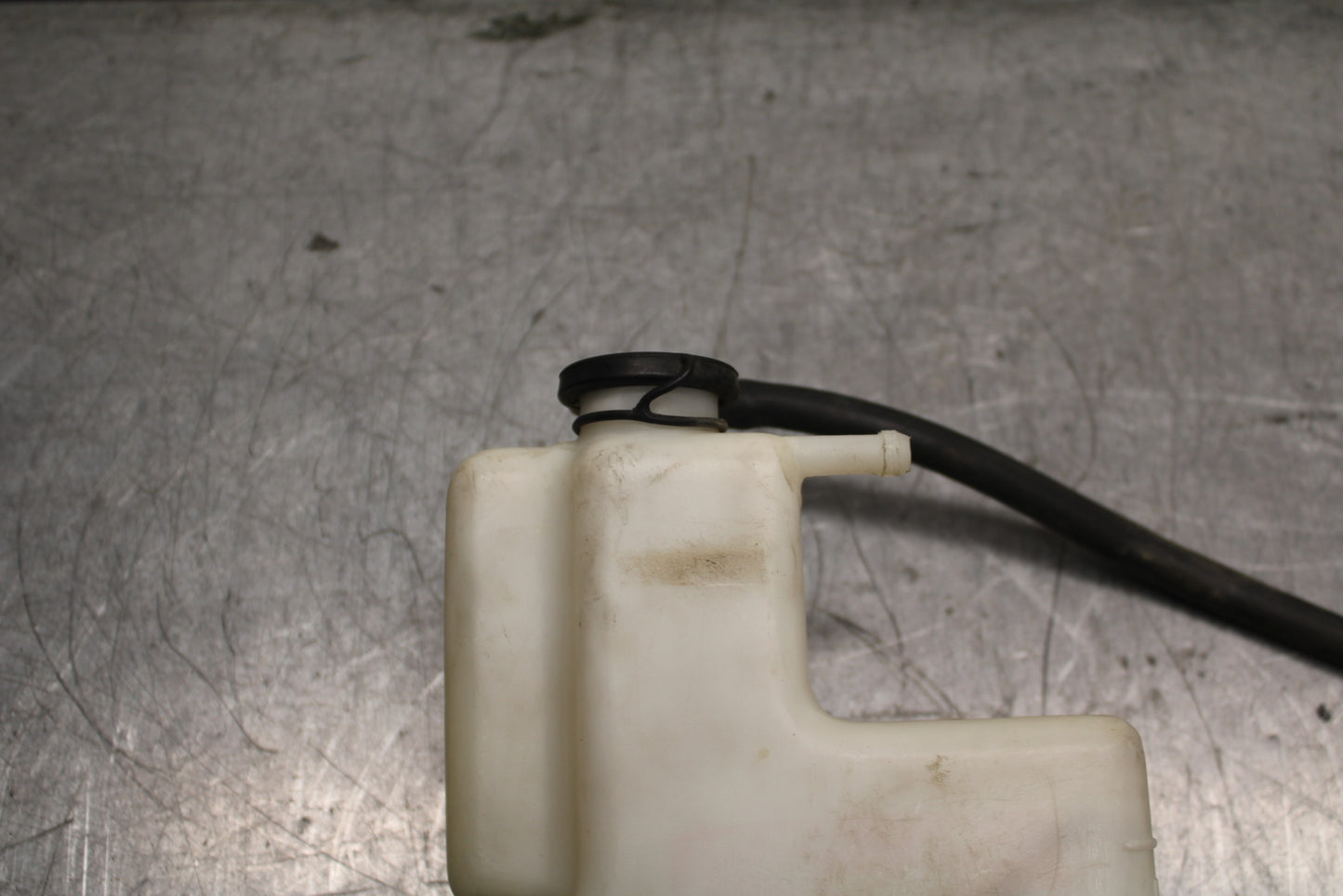 82-83 HONDA V45 MAGNA COOLANT WATER TANK RESERVOIR BOTTLE BB107