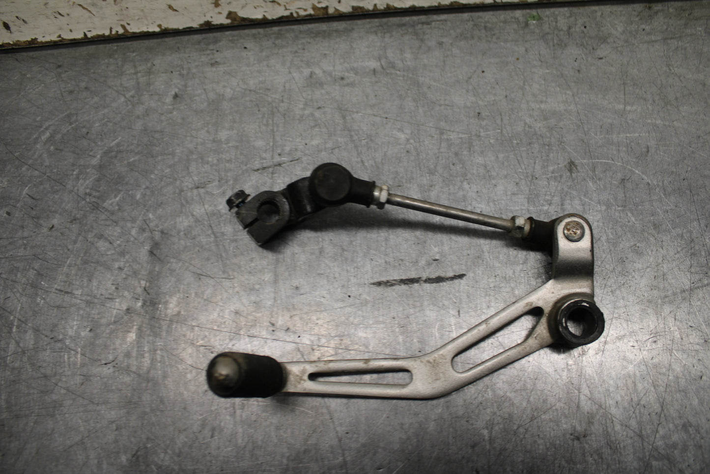 24 KAWASAKI NINJA 500 ABS SHIFTER PEDAL BB744