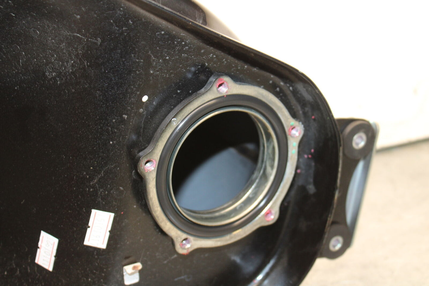 19-22 KAWASAKI Z400 GAS TANK FUEL CELL PETROL RESERVOIR BB738