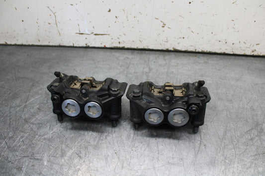 22-24 YAMAHA XSR900 RIGHT LEFT FRONT BRAKE CALIPER SET PAIR CALIPERS BB710