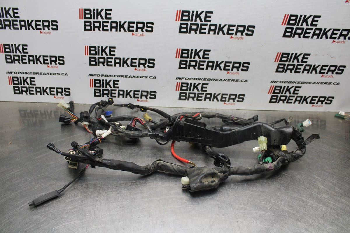 13 YAMAHA YZF R1 MAIN ENGINE WIRING HARNESS MOTOR WIRE LOOM BB781